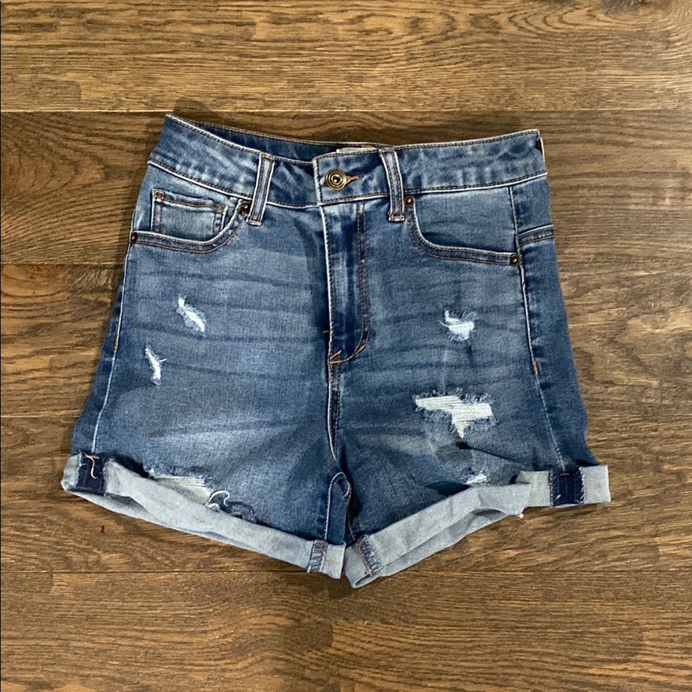 🖤3/$10 Celebrity Pink Blue Jean Shorts Distressed Rolled Hems